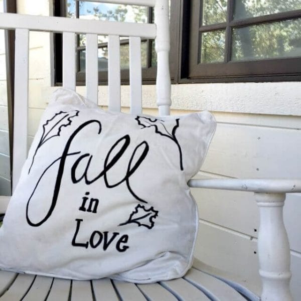 DIY Fall Pillows With Sharpies