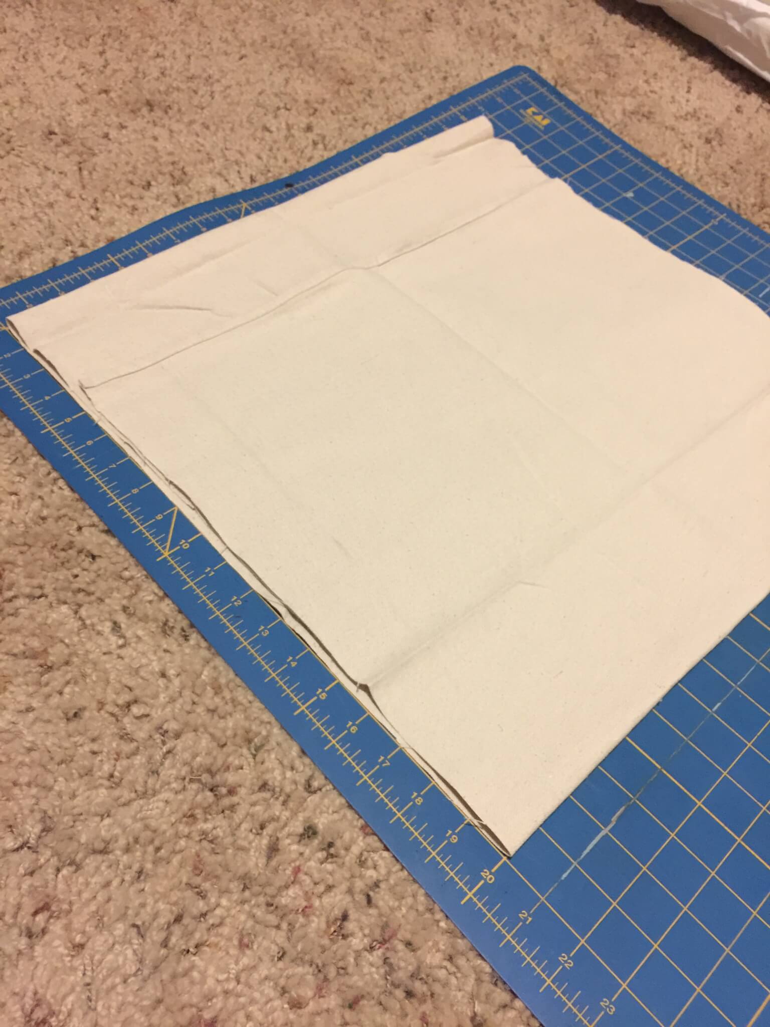 How to sew a canvas dropcloth envelope pillow cover. | Twelveonmain.com