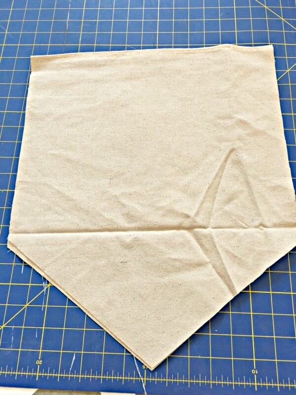 How to make a dropcloth fabric sign! It so easy!
