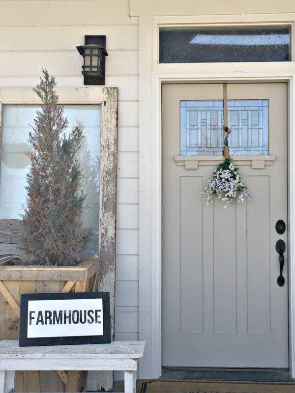 Check out my farmhouse spring decor now at my Spring Home Tour!