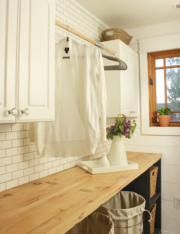Hanging Kitchen Towel Hack (Spring Pinterest Challenge