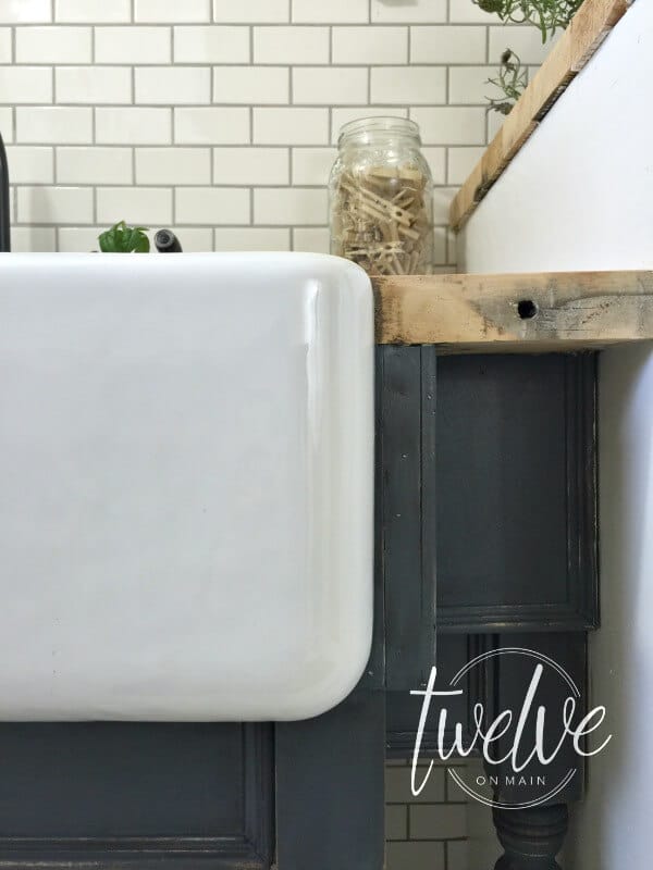 This farmhouse laundry room makeover is amazing! Go check out this One Room Challenge room reveal.