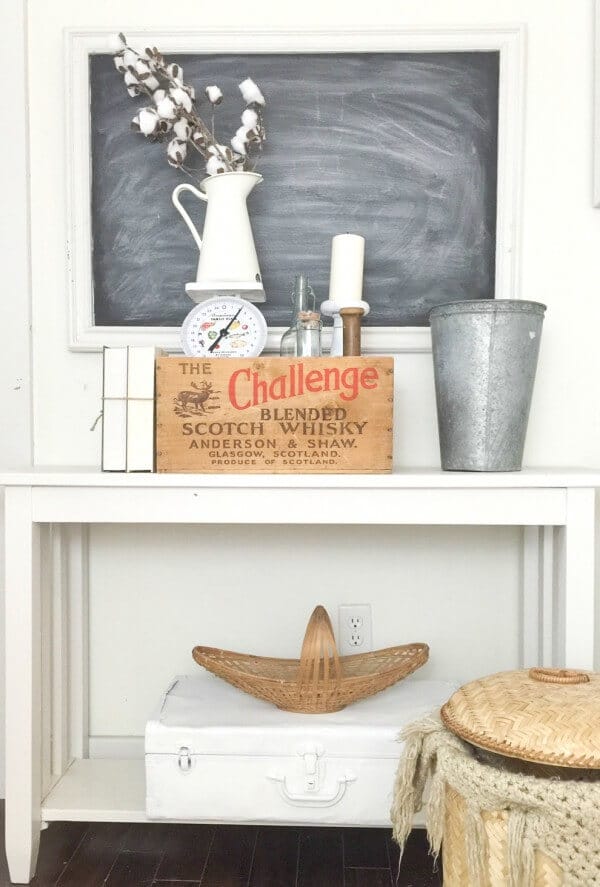 Do you love farmhouse style? Come see how many ways there are to decorate with farmhouse scales. They are so versatile!
