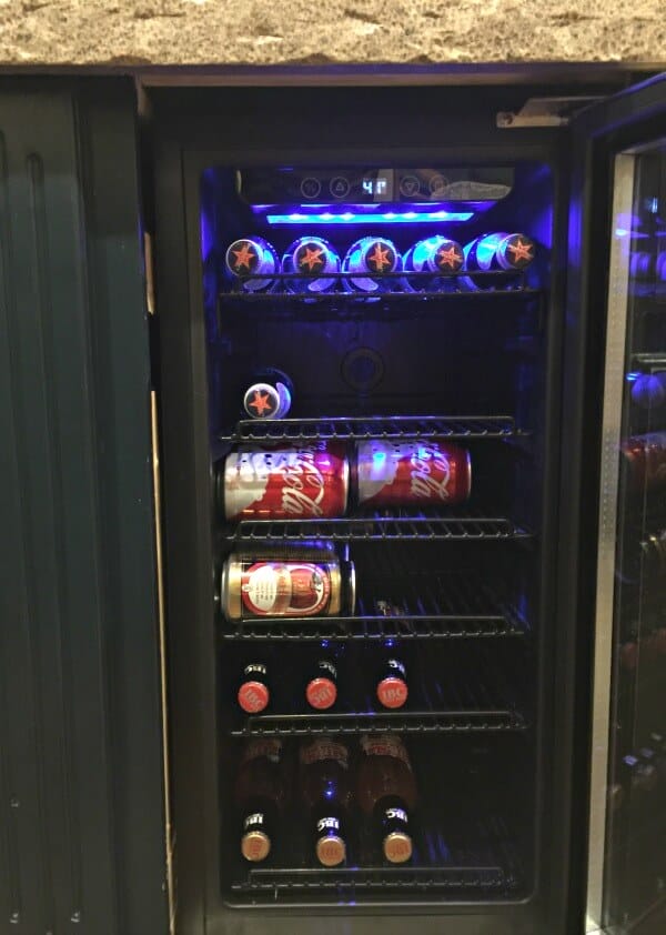 newair-beverage-fridge