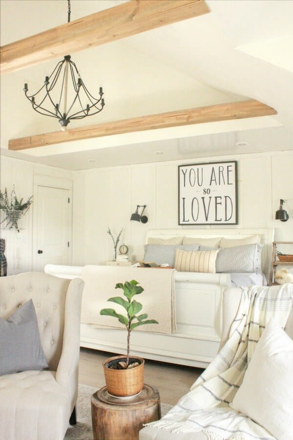 Faux wooden beams in the bedroom?  Gorgeous!
