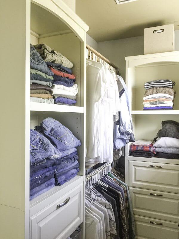 organized farmhouse style closet | closet organization | organized closet | organization tips | closets | farmhouse closet 