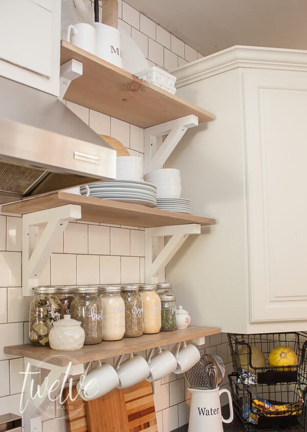 Farmhouse style open shelves in the kitchen! Make sure to read this and get all the tips you will need to decide if open shelves are right for you!
