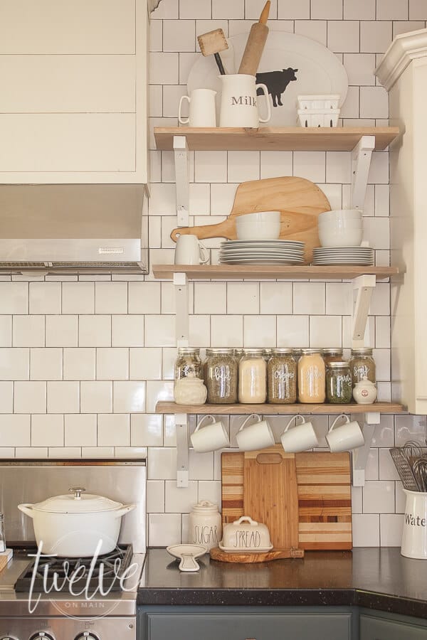 Farmhouse style open shelves in the kitchen! Make sure to read this and get all the tips you will need to decide if open shelves are right for you!
