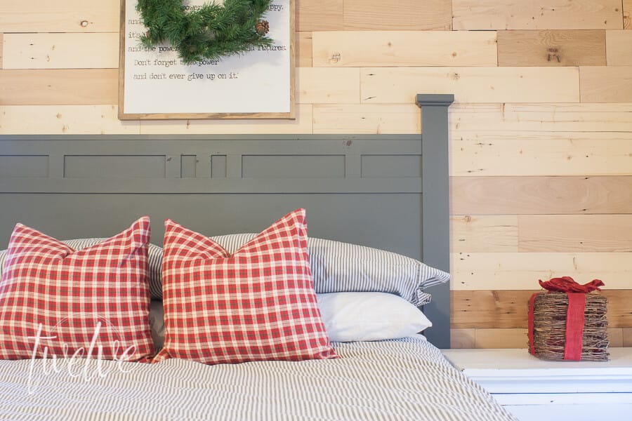 Simple Tips for a Cozy Christmas Bedroom