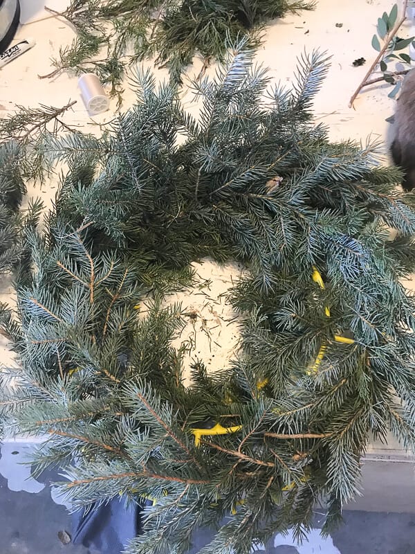 Make your own Christmas wreath with fresh clippings