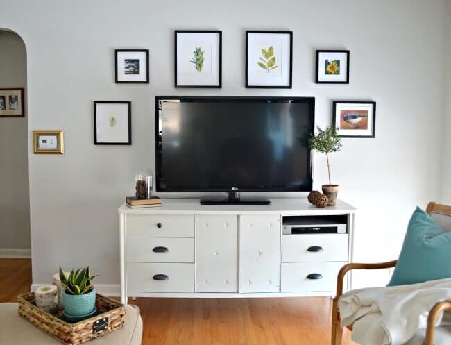 How to decorate around a TV!