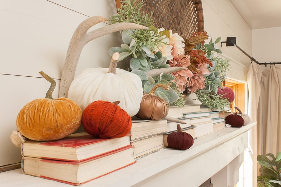 Beautiful fall mantel decor. Love this combination!