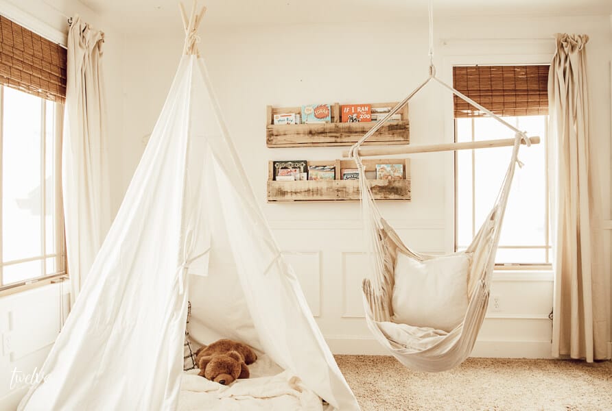 Teepee clearance reading corner