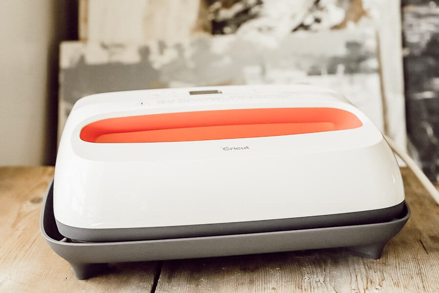 This EasyPress 2 by Cricut makes iron on transfer so much easier!