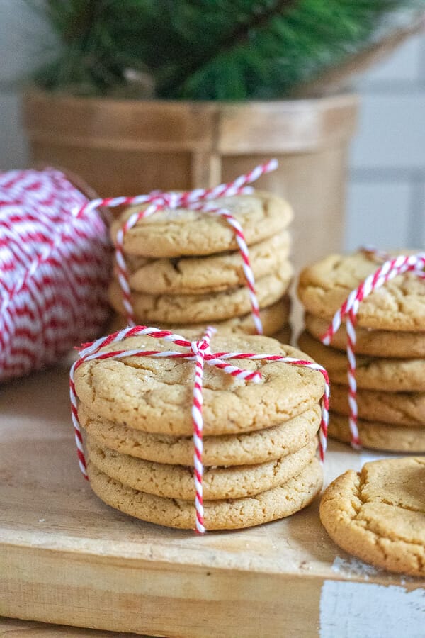 The ultimate Christmas cookie recipe. These ginger cookies are soft and chewy and so delicious! 