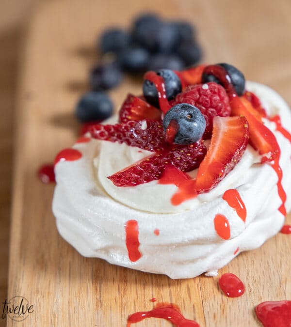 Try this amazingly easy mini pavlova dessert! Its such a hit every time I make them! They are so easy to make and easy to customize to whatever you like! 