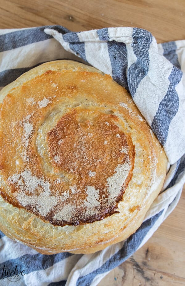 Get this amazing sourdough dutch oven bread recipe as well as 7 other must have sourdough recipes right here!