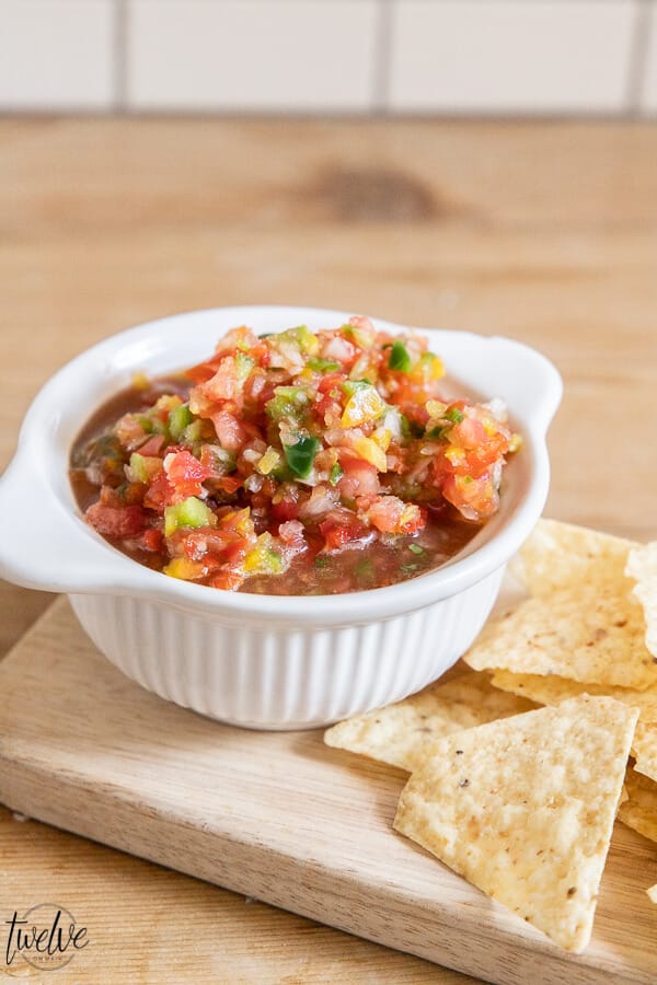 Make this tasty fresh salsa today!  It makes the best nachos, is great on eggs, breakfast burritos, tacos, and so much more!