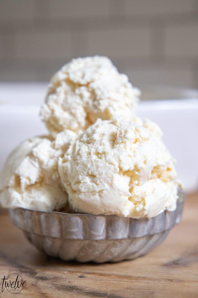 The most amazing, creamy and tangy no churn cheesecake ice cream! See how easy it is to make!