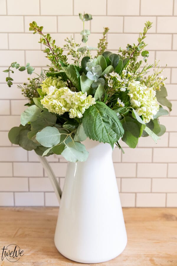 How to make grocery store flowers look expensive and spend hardly any more doing it!