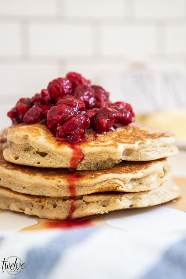 Light, Fluffy and Healthy Oatmeal Pancakes