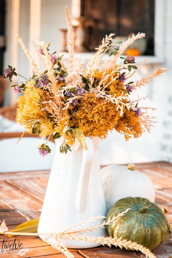 Fall arrangement store