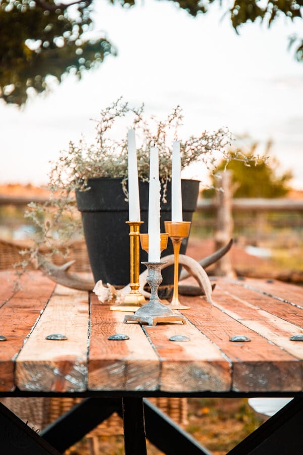 Outdoor centerpiece ideas that are easy and effortlessly stylish