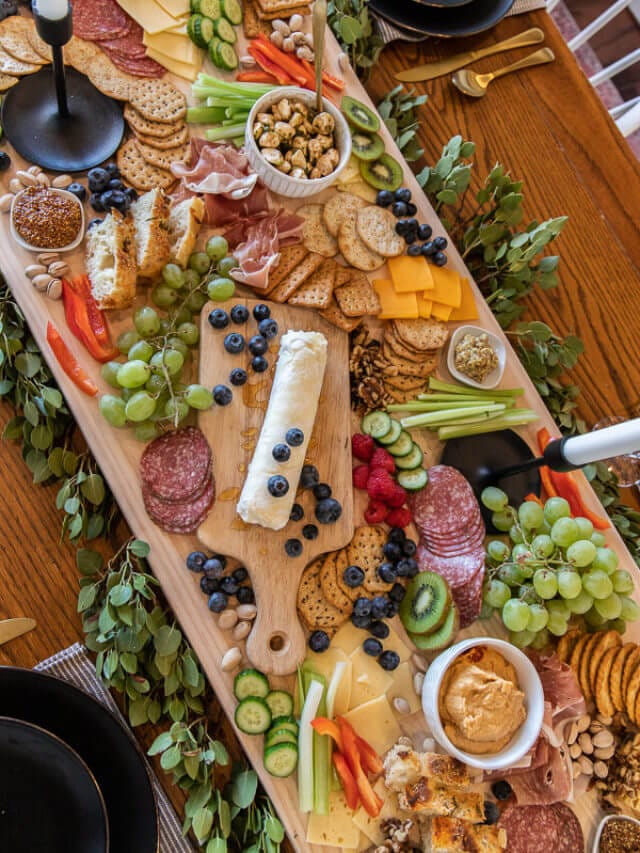 Holiday Charcuterie Board How-To — Gathered At My Table - seasonal baking  recipes with a creative twist