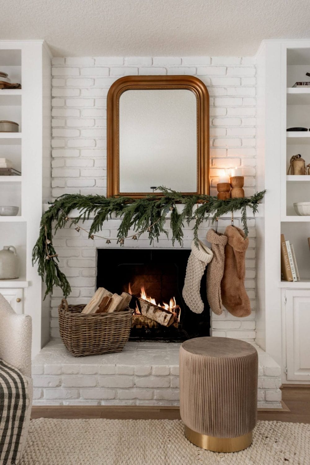 Fireplace Christmas decor
