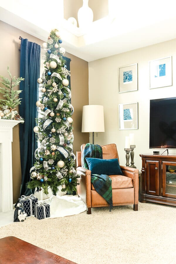 skinny Christmas tree decor 