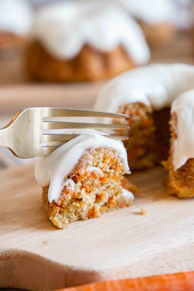 Mini bundt carrot cakes with full recipe