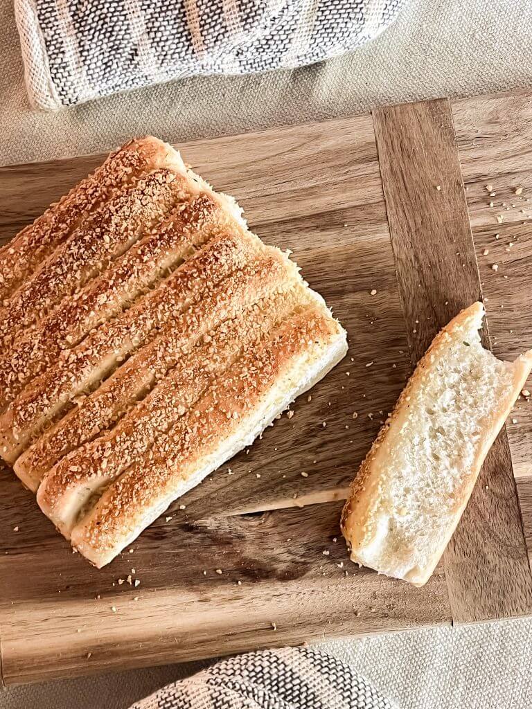 Make these easy sourdough breadsticks using leftover sourdough discard. These are super easy to make and taste amazing!