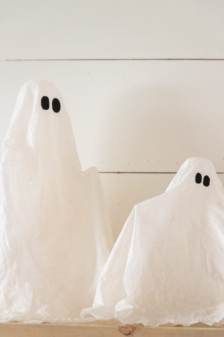 Easy Cheesecloth Ghost Halloween Craft