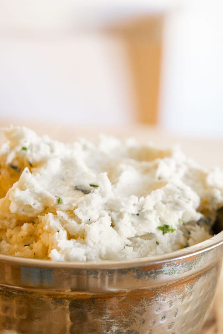 Amazing Garlic Parmesan Mashed Potatoes