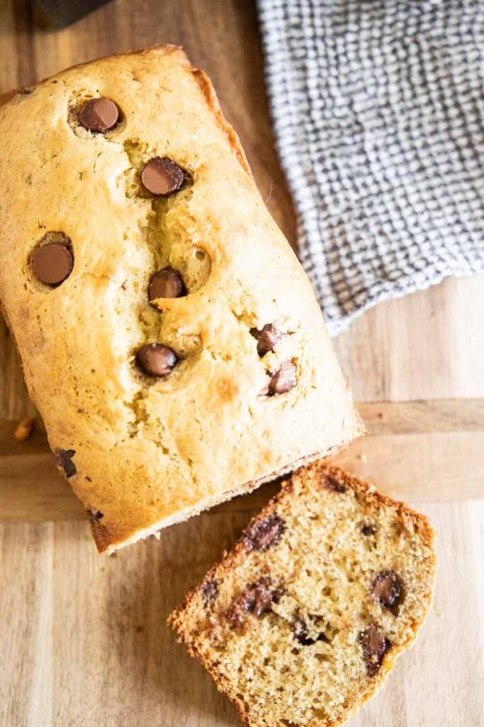 How to make amazing sourdough banana bread using sourdough discard. This is a sourdough discard banana bread recipe, tender and flavorful.