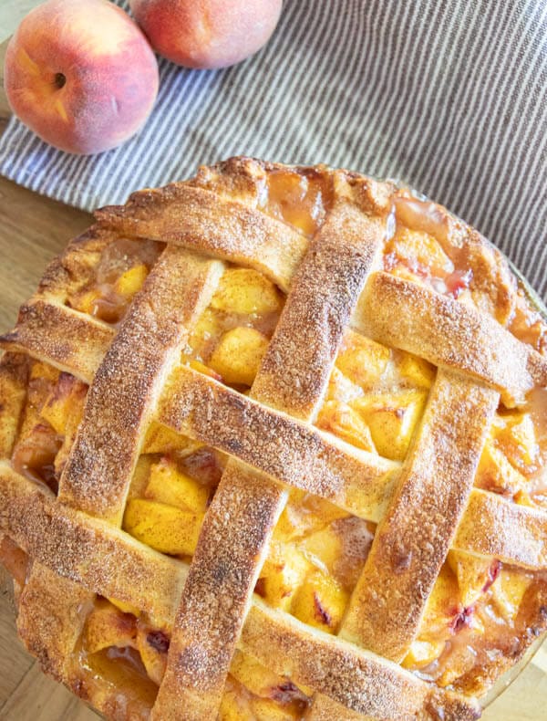 Learn how to make easy, amazing sourdough pie crust. With simple ingredients you can make your own homemade pies, pot pies and more. 